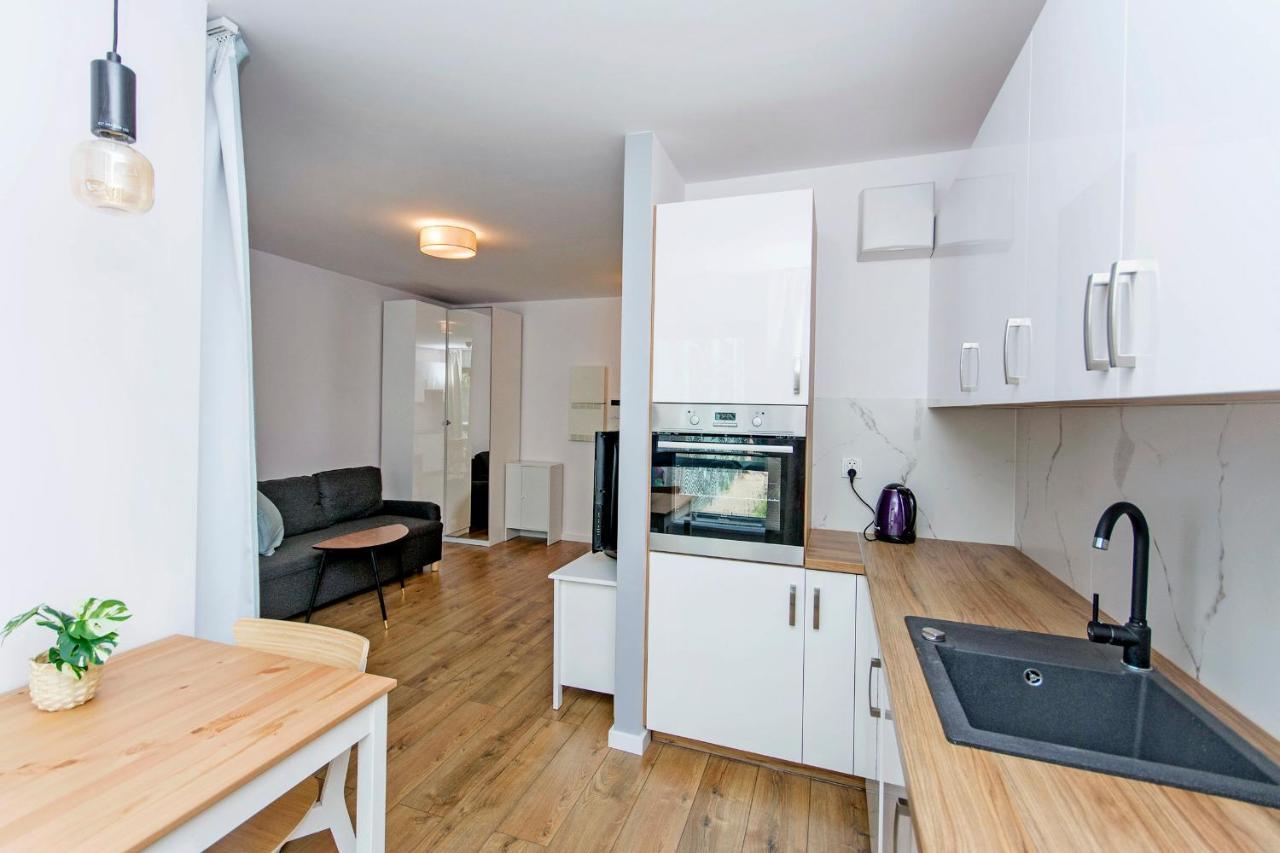 Awanport Rentyear Apartments Гдиня Екстер'єр фото